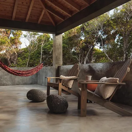 Pocinhobay Bed & Breakfast Madalena (Azores)