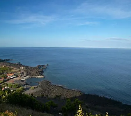 Couette-café Pocinhobay Madalena (Azores)
