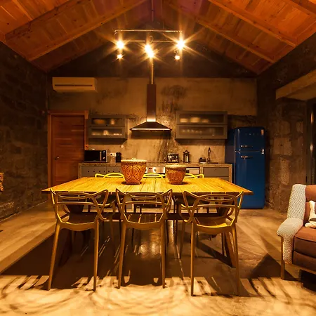 Pocinhobay Bed & Breakfast Madalena (Azores)