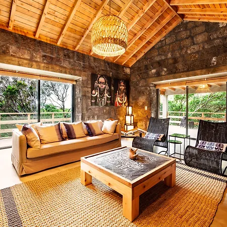 Bed & Breakfast Pocinhobay