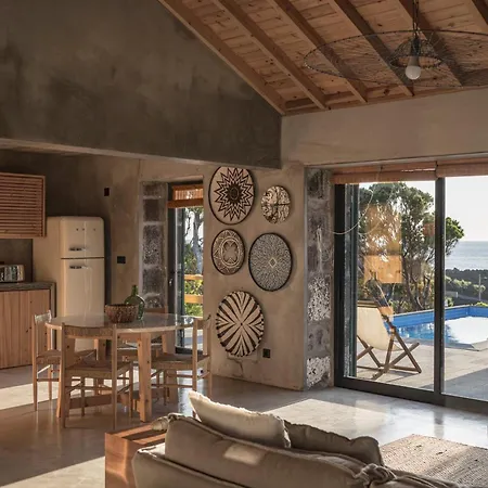 Bed & Breakfast Pocinhobay