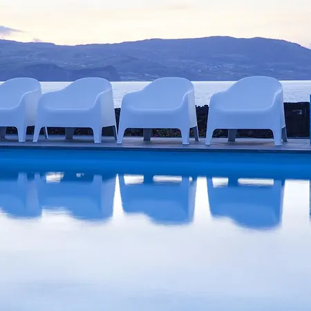 Bed & Breakfast Pocinhobay Madalena (Azores)