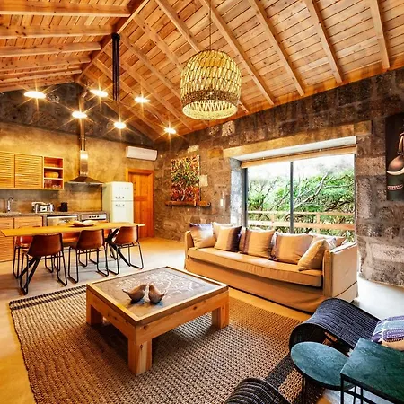 Pocinhobay Couette-café 4*