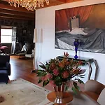 Bed & Breakfast Pocinhobay Madalena (Azores)