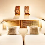 Bed & Breakfast Pocinhobay