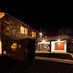 Pocinhobay Bed & Breakfast 4*