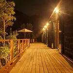 Bed & Breakfast Pocinhobay