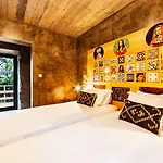 Bed & Breakfast Pocinhobay