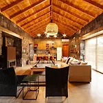 Bed & Breakfast Pocinhobay