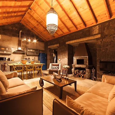Pocinhobay Bed & Breakfast