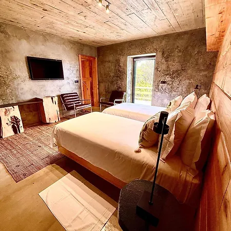 Pocinhobay Bed & Breakfast