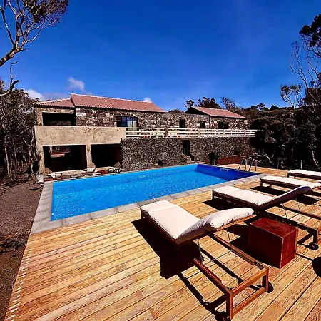 Pocinhobay Bed & Breakfast Madalena (Azores)