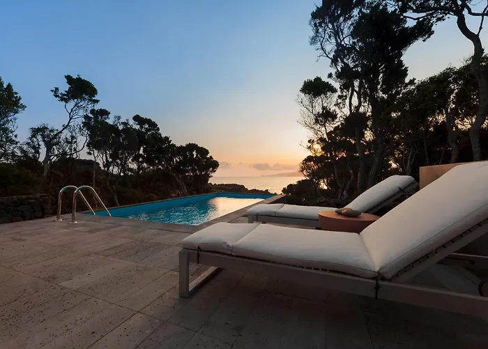 Pocinhobay Madalena (Azores)